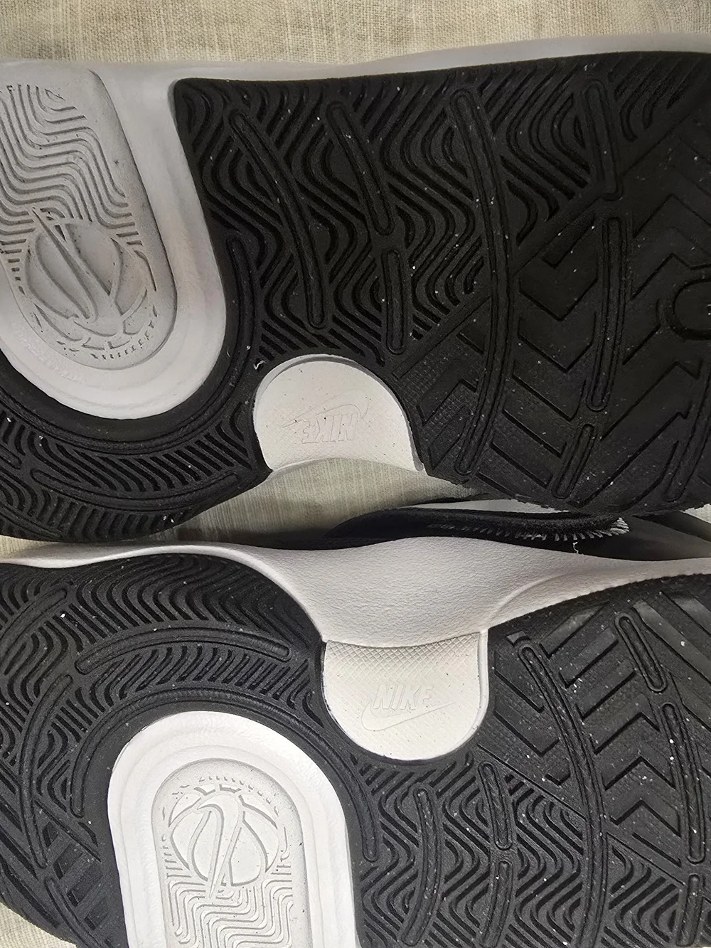 Nike Kids' Black and White Sneakers
